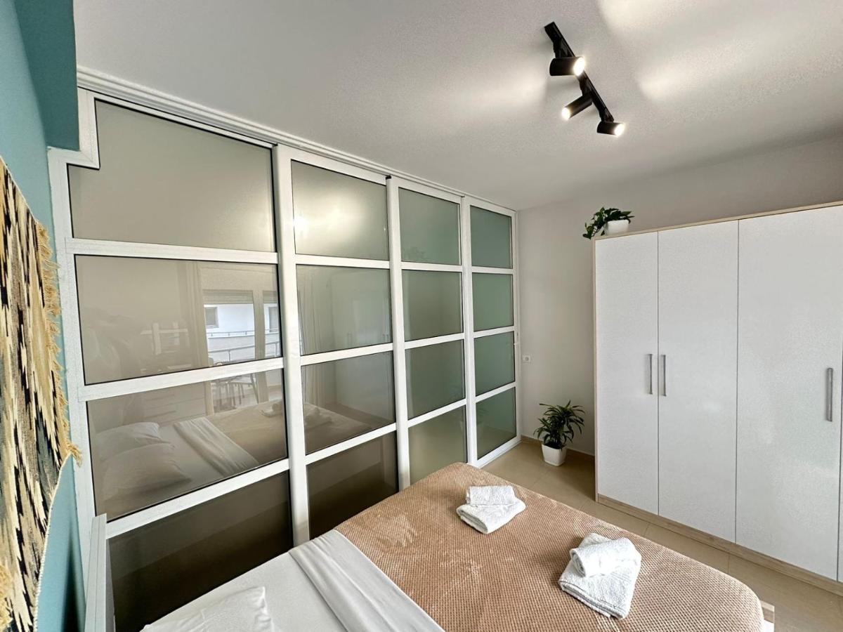 Trea - On Private With Sunbed & Umbrella Appartement *