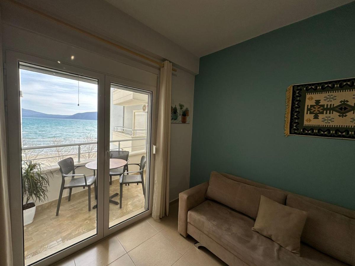 Trea - On Private With Sunbed & Umbrella Appartement *